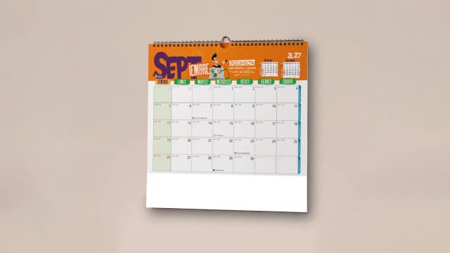 Programador de pared personalizado con calendario mensual, espacio para apuntes y área publicitaria superior